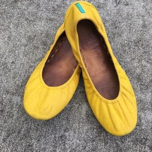 Loved Mustard tieks